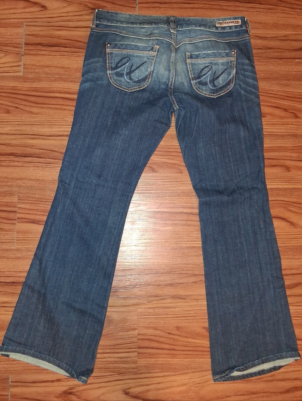 Express Stella Bootcut Size 8s